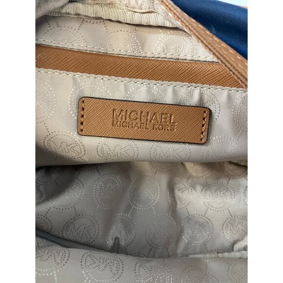 MICHAEL KORS, SMALL NAVY BLUE NYLON BROWN TRIM POUCH - Picture 11 of 16